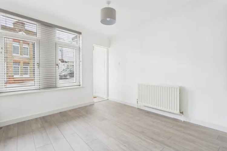2 Bedroom House To Rent Available 2025