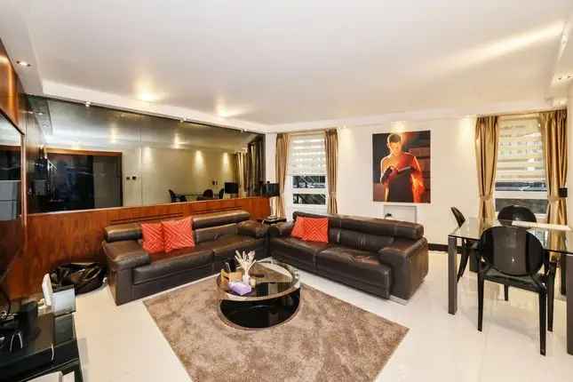 Flat to rent in Crawford Street, London W1H