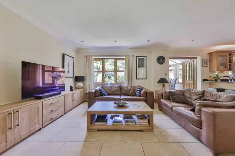 6 Bedroom Detached House For Sale Lodge Gardens Hessle