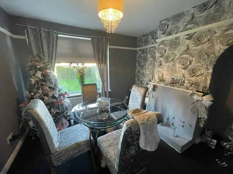 3 Bed House For Sale Near Yardley Wood