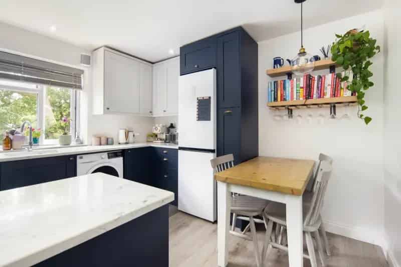 3 bedroom Flat
 For Sale