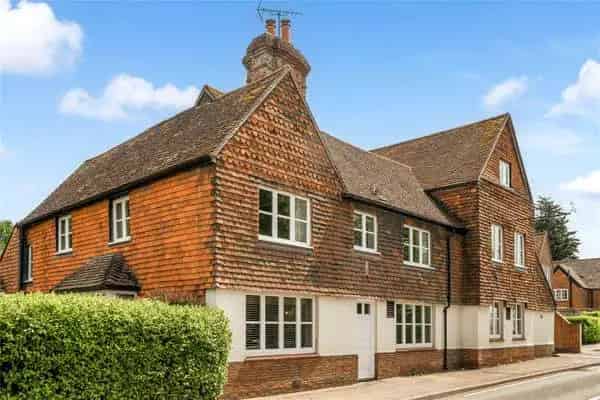 Kings Arms Court, Ockley, Dorking, Surrey, RH5 5BD | Property for sale | Savills