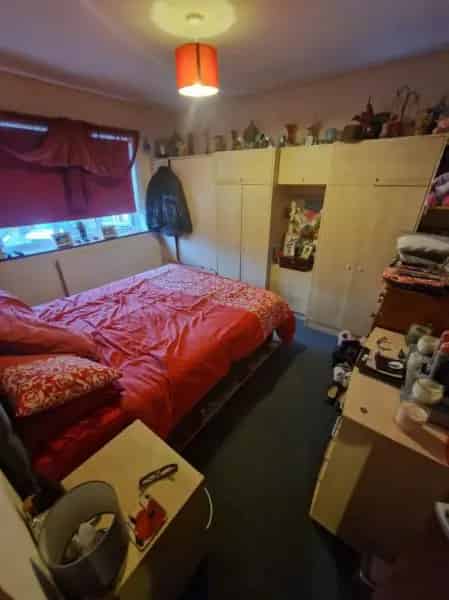 3 Bed House Family Friendly Quiet Area Good Schools