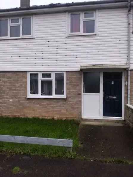 3 Bedroom House in Mildenhall Suffolk Near Park and Schools