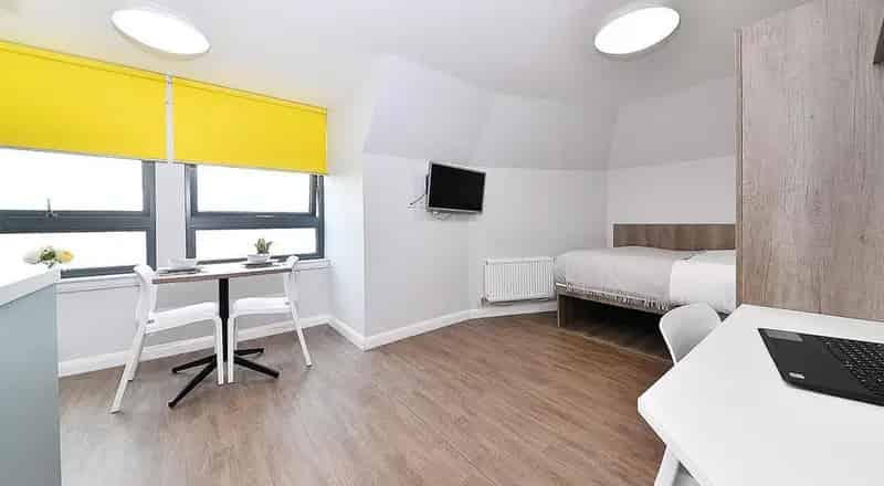 Student Studio Edinburgh - En-suite, Kitchenette, All Bills Included