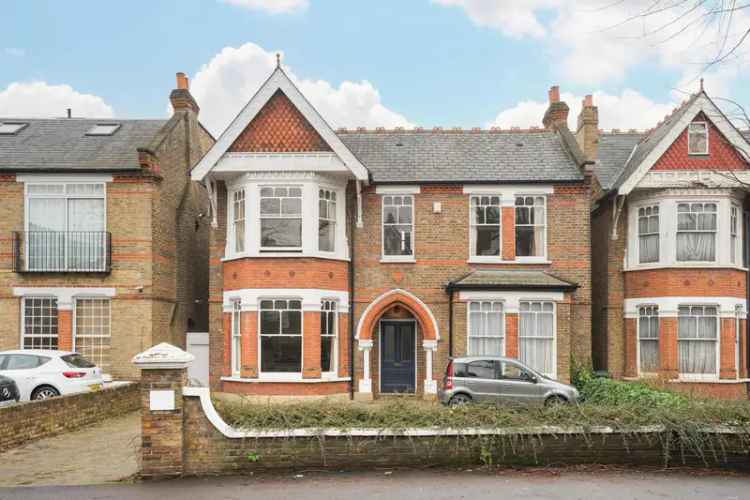 5 Bedroom Detached Victorian House Near Ealing Broadway