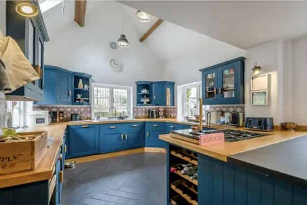 5 Bedroom Detached House for Sale in Bullo Pill