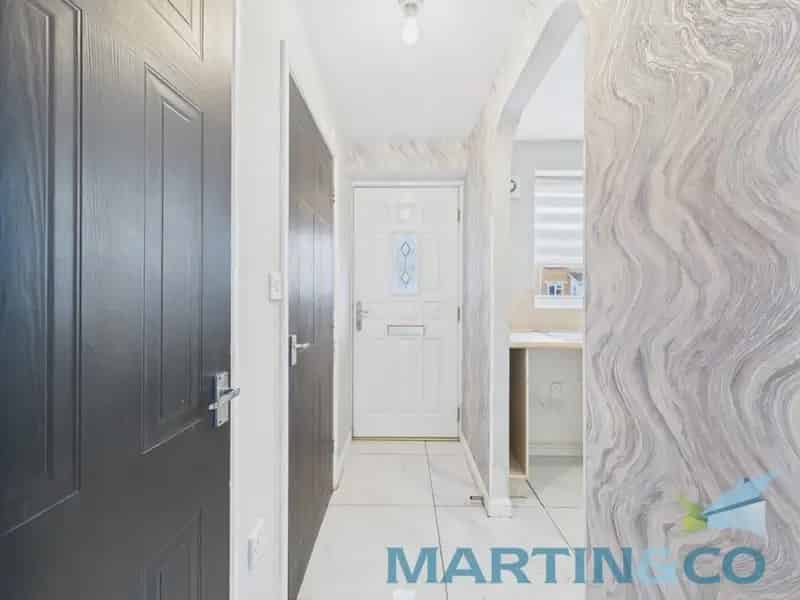 2 Bedroom House for Sale Hunts Cross