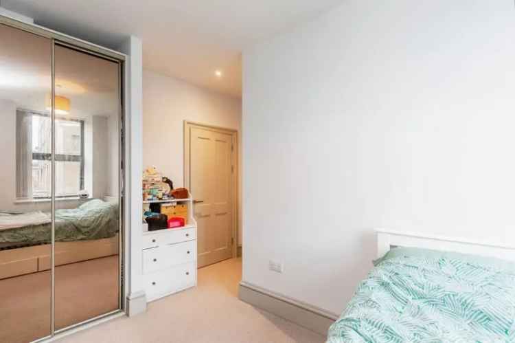 Exquisite One-Bed Apartment in South Bristol Regent House