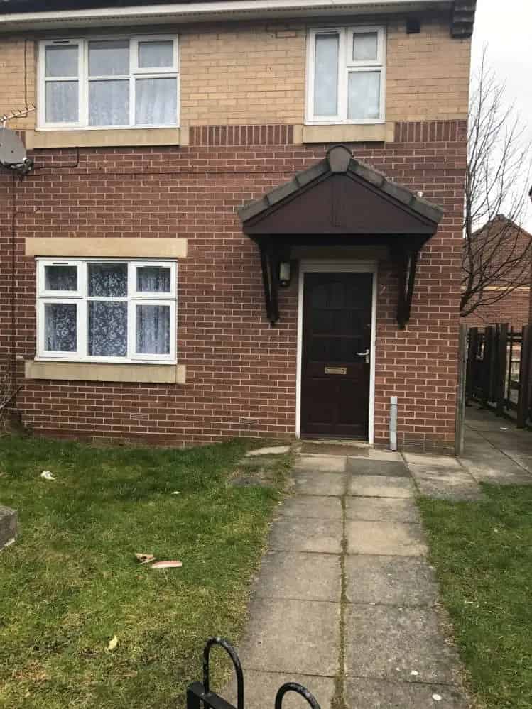 Spacious Semi-Detached House Near Amenities and Park