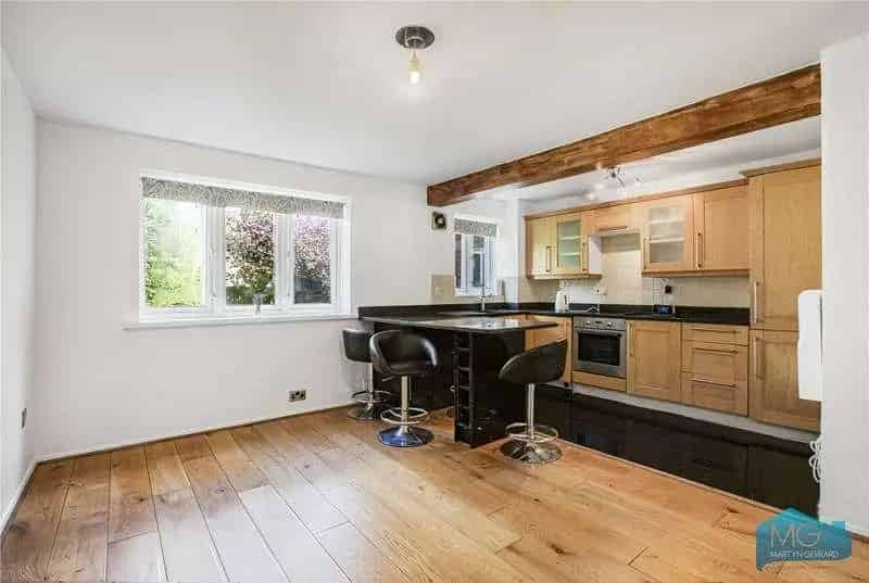 1 bed flat for sale