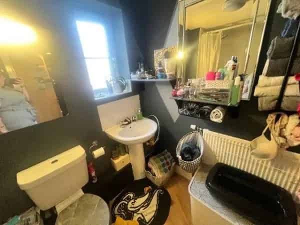 Flat For Rent , Horsham, England