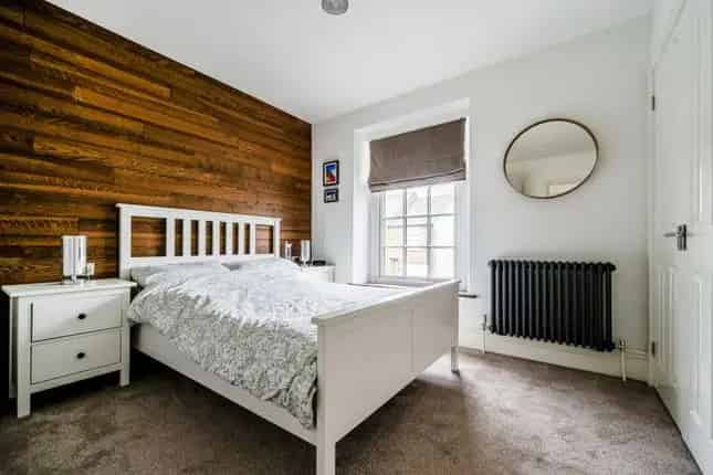 End Terrace House for Sale Cadbury Heath Bristol