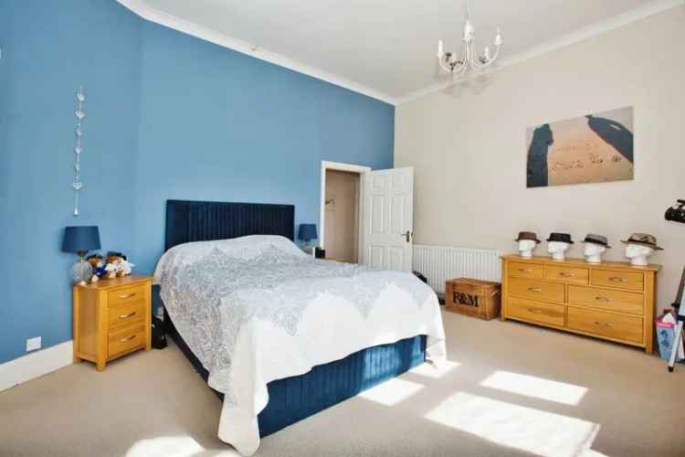 First Floor Apartment Two Bedrooms Two Parking Spaces