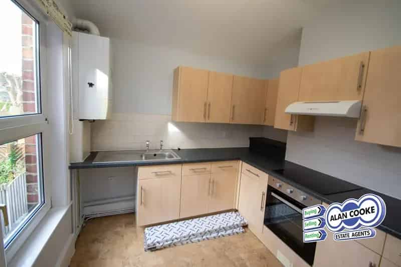 1 Bedroom Flat House to Rent Near Cross Gates Station