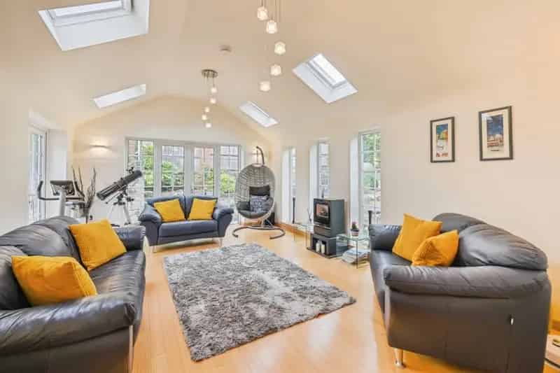 Four Bedroom Detached Family Home with Garden Room and Ample Parking