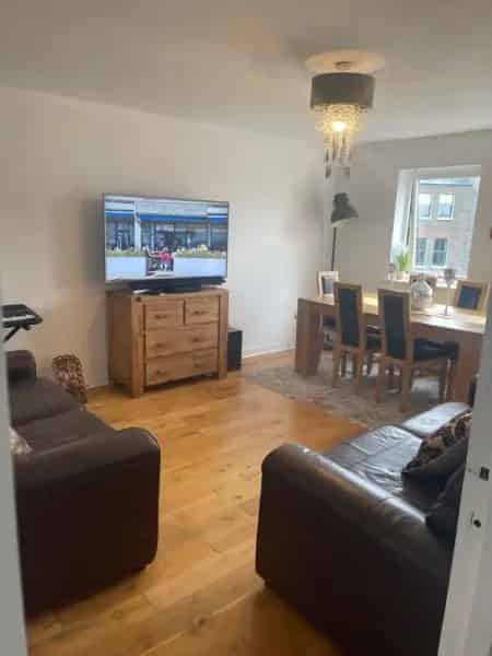Spacious Family Flat near Kensington Memorial Park - Summer 2024