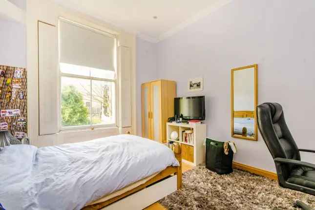 Flat to rent in Mildmay Park, Mildmay, London N1