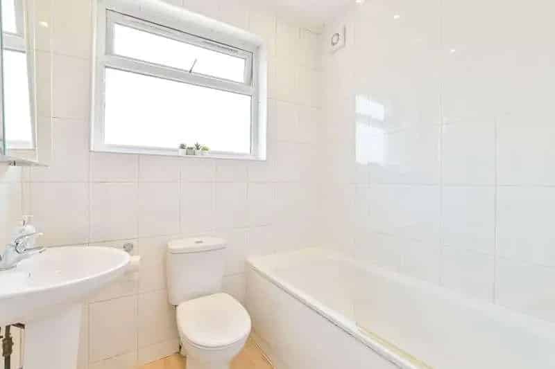 4 Bed House for Sale - Stunning Family Home