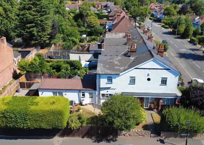 3 Bedroom End Terrace House for Sale