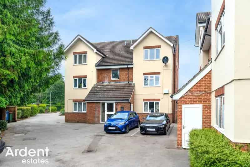 2 Bedroom Apartment for Sale in Chelmsford