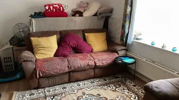 Flat For Rent in Thanet, England