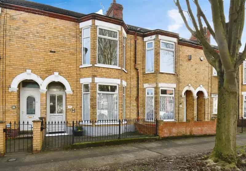 3 Bedroom Terraced House For Sale in Hull East Yorkshire