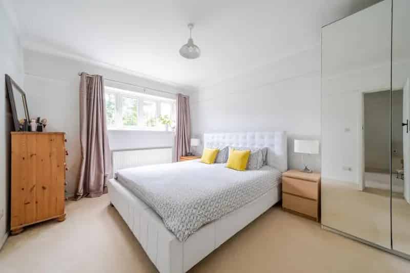 Gunnersbury Park Maisonette High Standard Finish