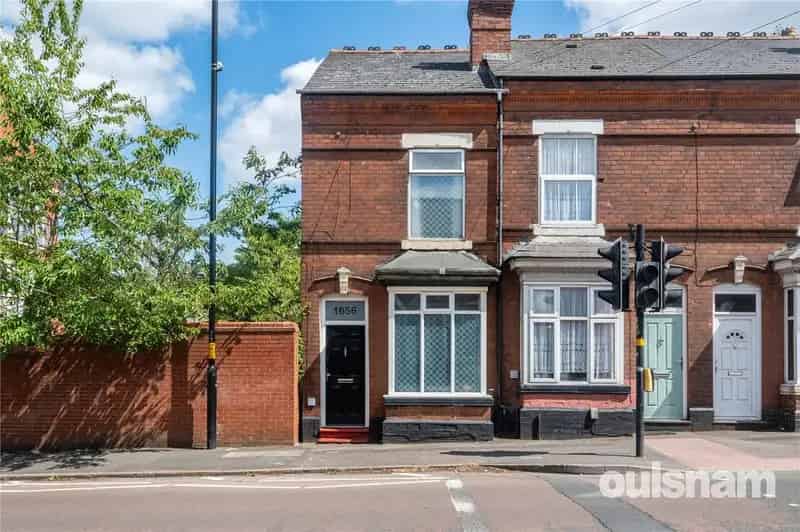 3 Bedroom End Terrace House for Sale