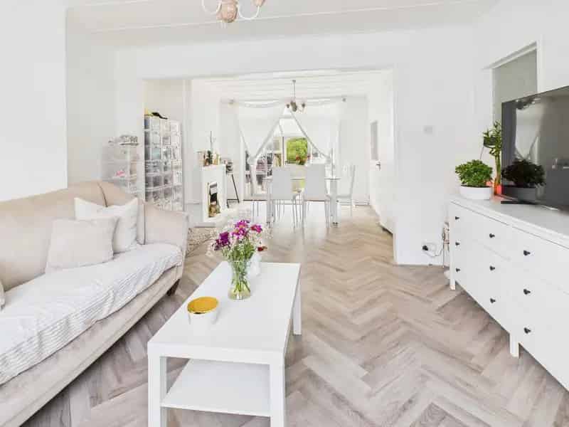 3 Bedroom Terraced House to Rent Drayton