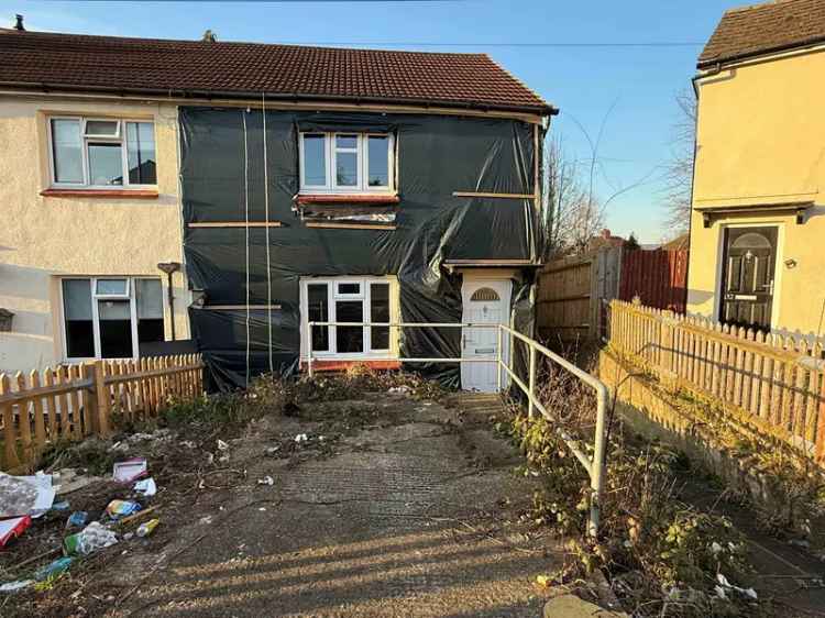 End Terrace House Requiring Refurbishment