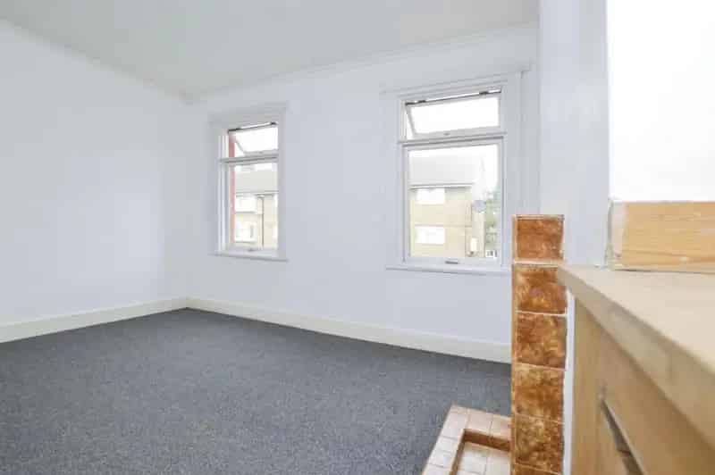 3 Bed Property for Sale - Great Location