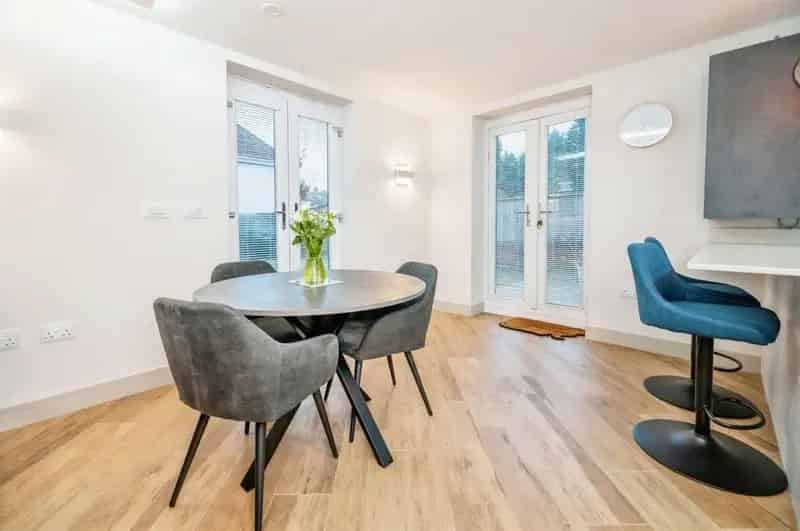 Edgbaston 2-Bed Modern Apartment - High Spec Finish Secure Parking