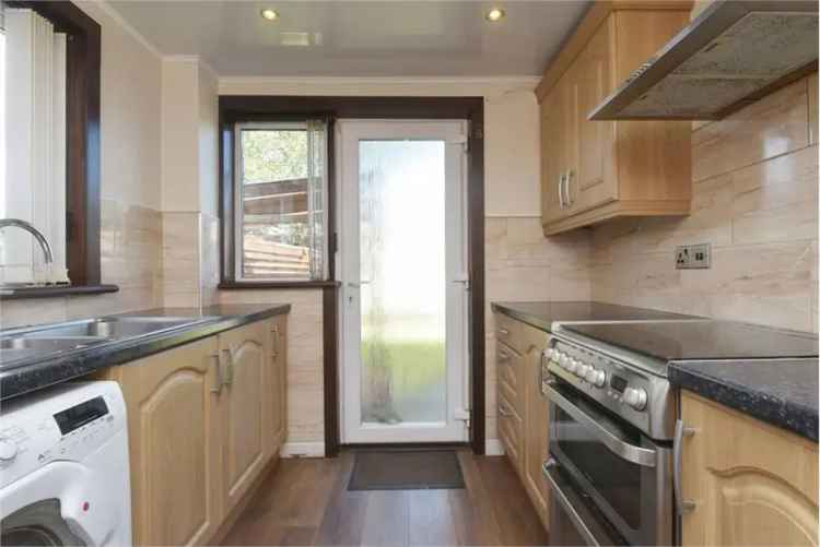 3 Bed House - Semi Detached with 3 Reception Rooms