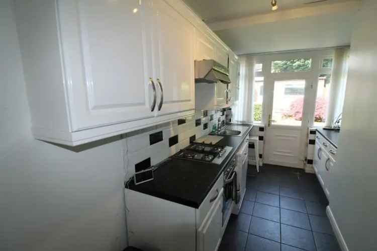 3 Bedroom Semi Detached House Birmingham B26