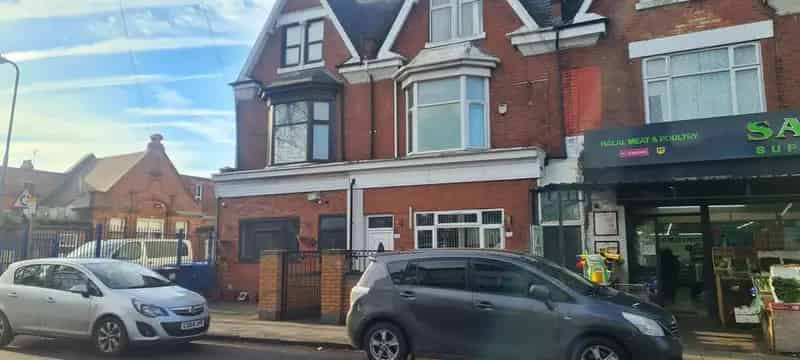 5 Bedroom Townhouse for Sale