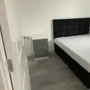 3 Bedroom 2 Bathroom Flat Manchester July 2024