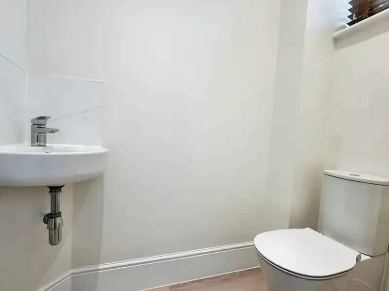 3 bedroom House
 To Rent