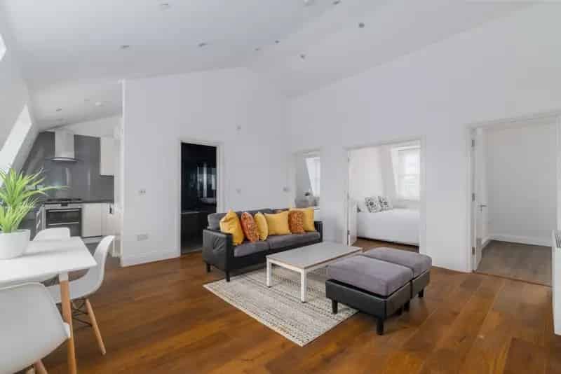 3 Bedroom Apartment to Rent in Central Islington