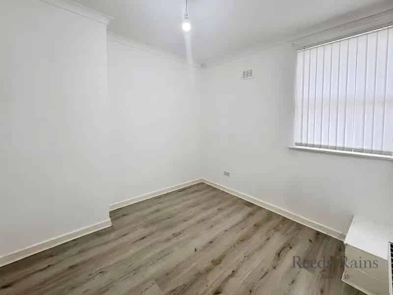 2 Bedroom Mid Terrace House to Rent Liverpool L8