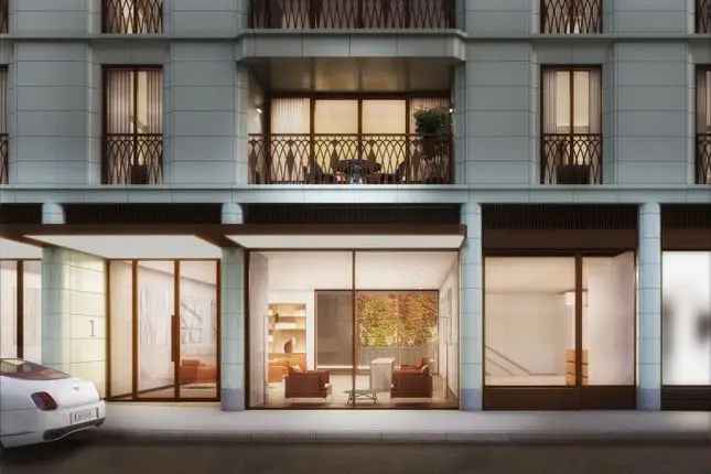 Luxury 1-Bed Plus Study Apartment in Marylebone Square London