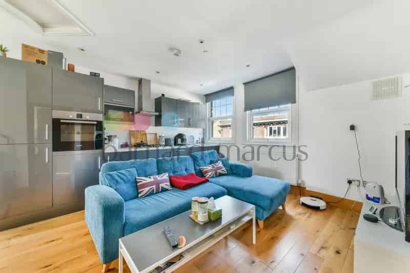 2-Bedroom Apartment near South Croydon Station