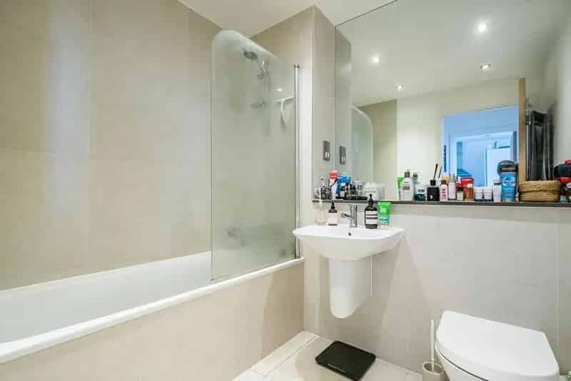 Immaculate One Bedroom Apartment in Streatham Hill