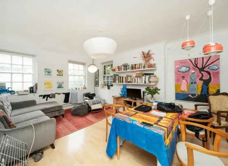 Three Bedroom Mansion Flat Fortis Green Near Excellent Schools