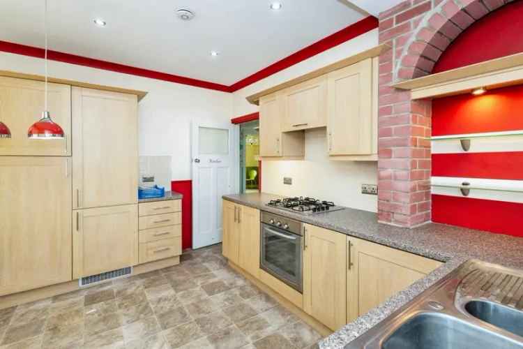 Family Home or Investment Property with Conservatory and Outbuilding