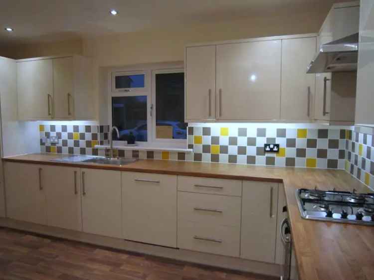 2 Bedroom House To Rent Available June 13 2025