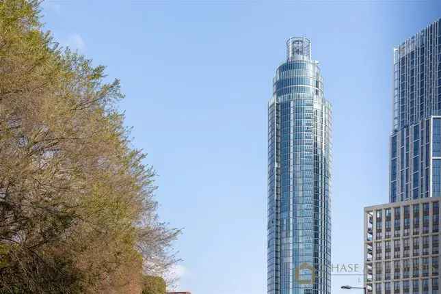 Flat to rent in St. George Wharf, London SW8