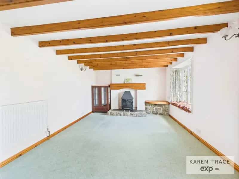 4 Bedroom Detached House for Sale in Trethurgy