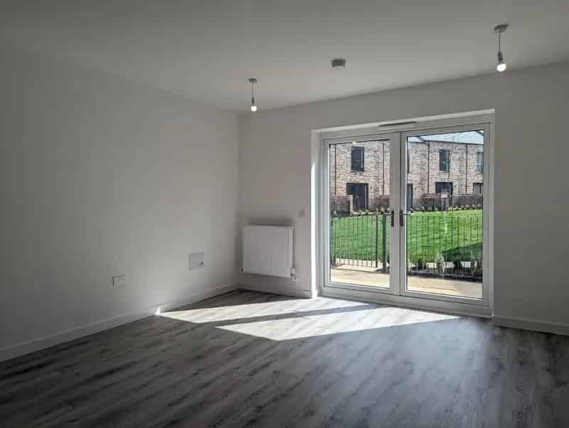 3 Bedroom Semi Detached House Birmingham B12