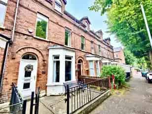 Modern 4-Bedroom Townhouse Antrim Road